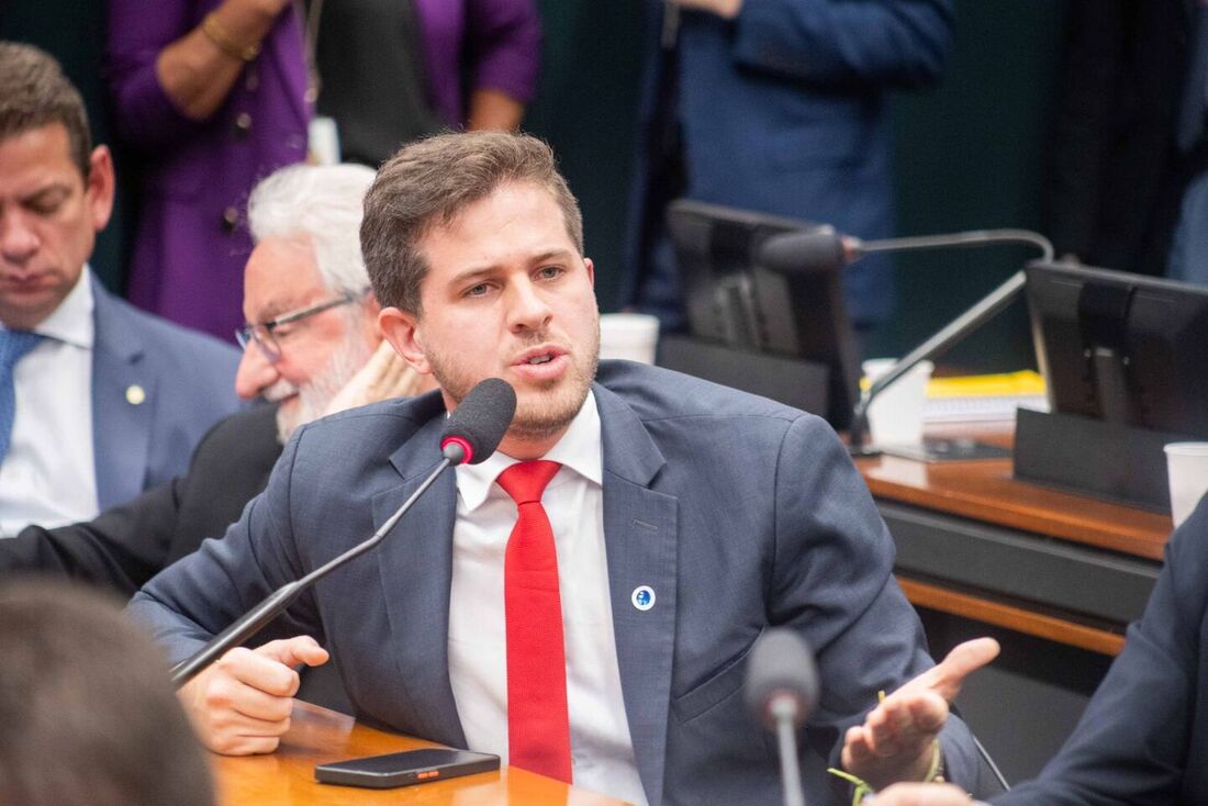 Líder do PSB na Câmara, Pedro Campos