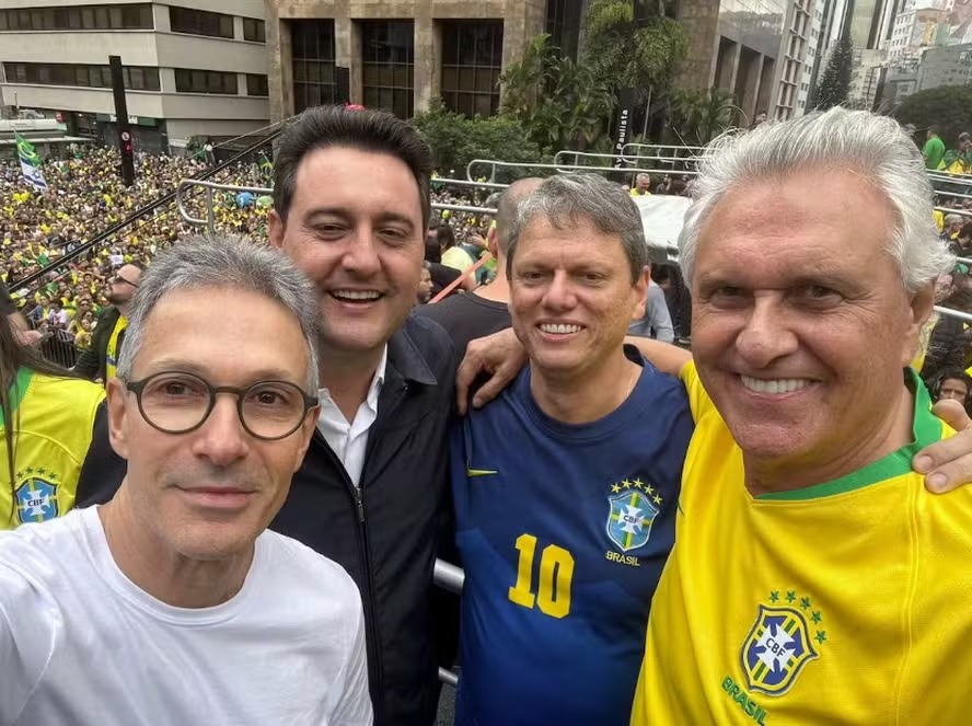 Romeu Zema (MG), Ratinho Júnior (PR), Tarcísio de Freitas (SP) e Ronaldo Caiado (GO): governadores que são presidenciáveis posaram juntos na Paulista, em abril