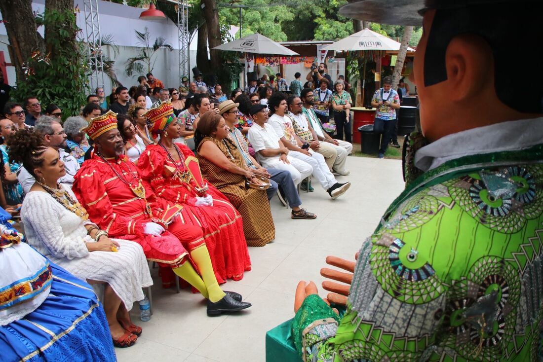 Homem da Meia-Noite divulga os homenageados e o tema do Carnaval 2026