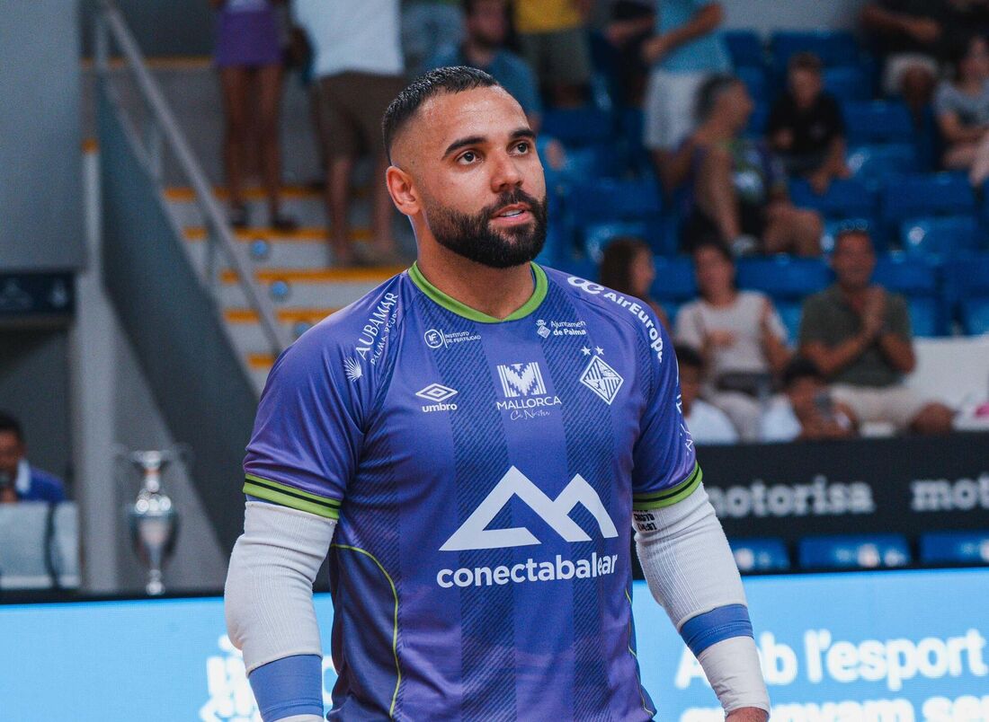 O goleiro pernambucano estreia nesta quinta (30) na UEFA Futsal Champions League