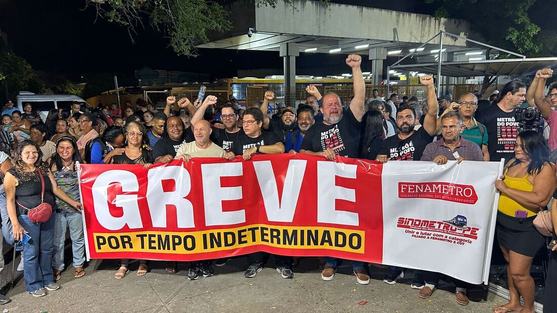 Metroviários anunciam greve a partir da segunda-feira (3 de novembro)