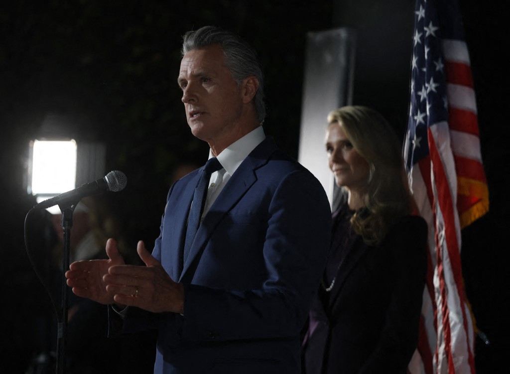 O governador da Califórnia, Gavin Newsom