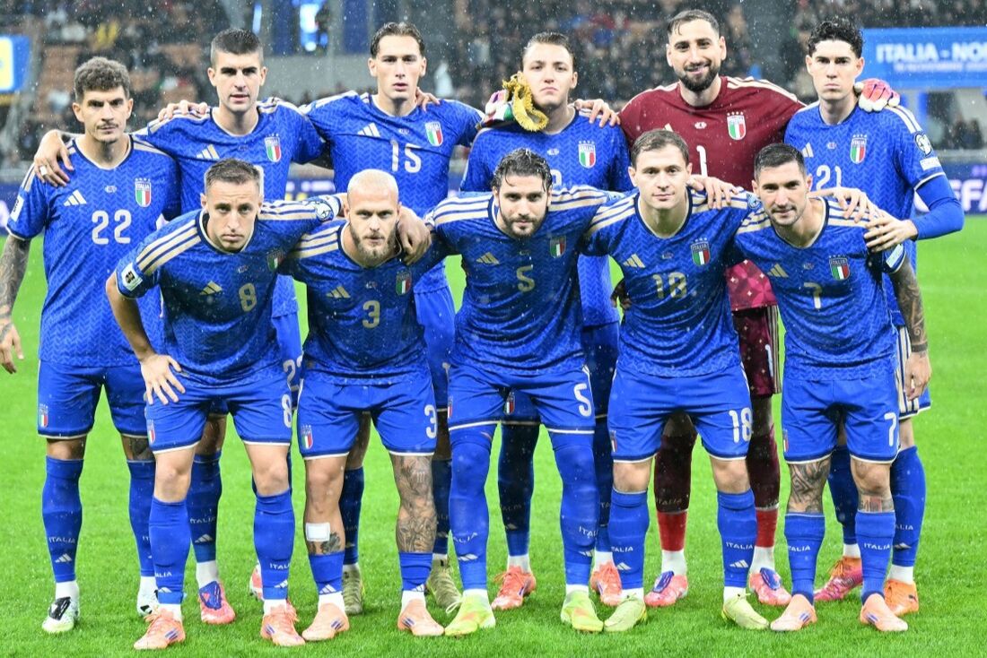 Jogadores da seleção italiana em Milão