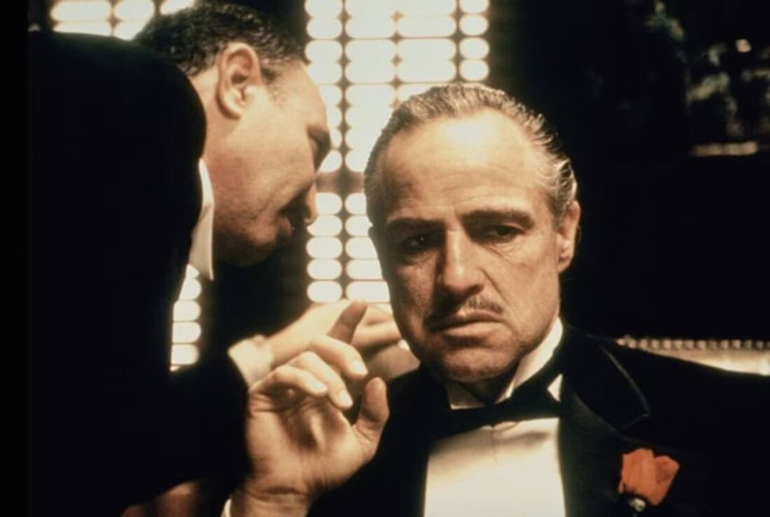 Cena do filme "O Poderoso Chefão", com Marlon Brando