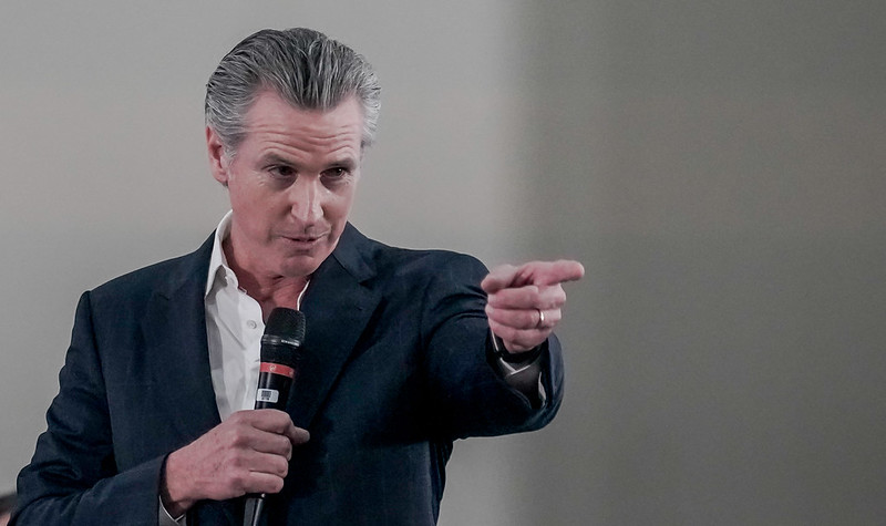 Governador da Califórnia, Gavin Newson, participou de um painel da Alemanha na COP30, em Belém