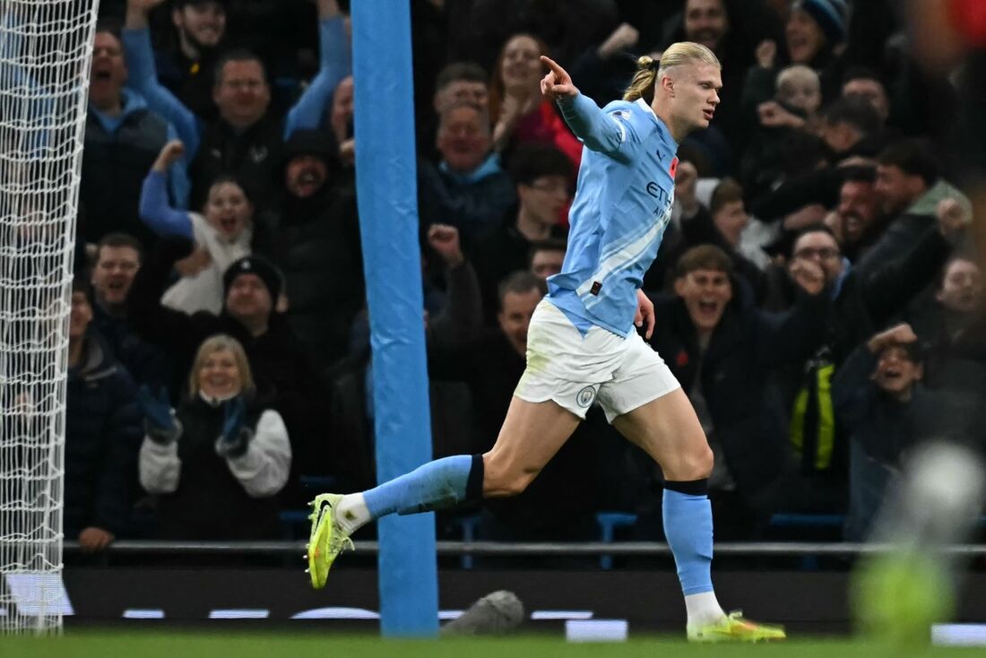Erling Haaland tem impressionantes 100 gols em 111 partidas com a camisa do City