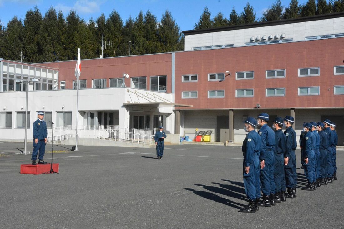 Japão recorre a policiais aposentados para enfrentar onda de ataques de ursos