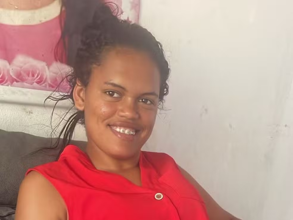 Sandriele Vieira da Silva foi encontrada morta em sua casa. O principal suspeito é seu ex-companheiro