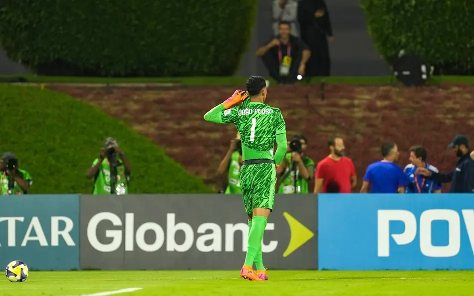 João Pedro é o goleiro da seleção brasileira na Copa do Mundo Sub-17, que ocorre no Catar