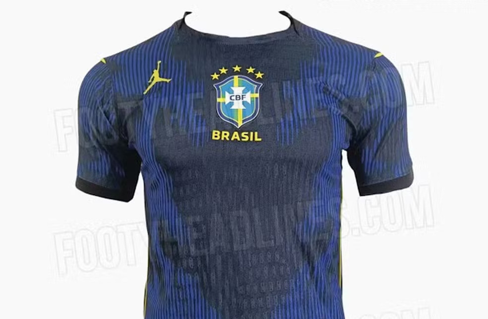 Camisa azul mantém a tradição do uniforme n&ordm; 2 da Seleção Brasileira