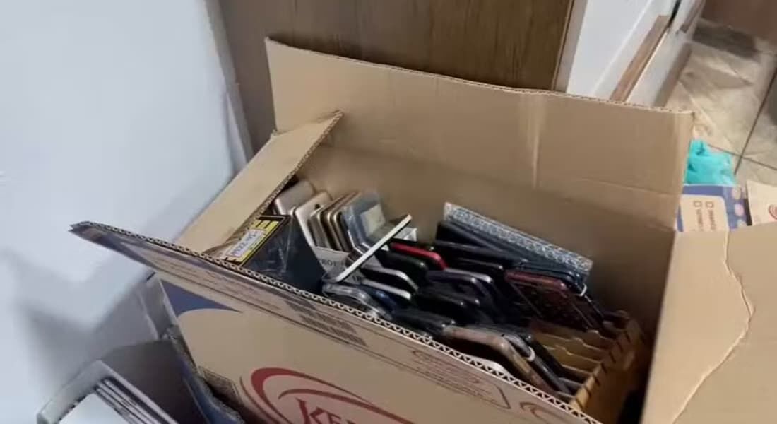 Operação da polícia em Pernambuco e mais 10 estados mira "curso de desbloqueio" de celulares roubados