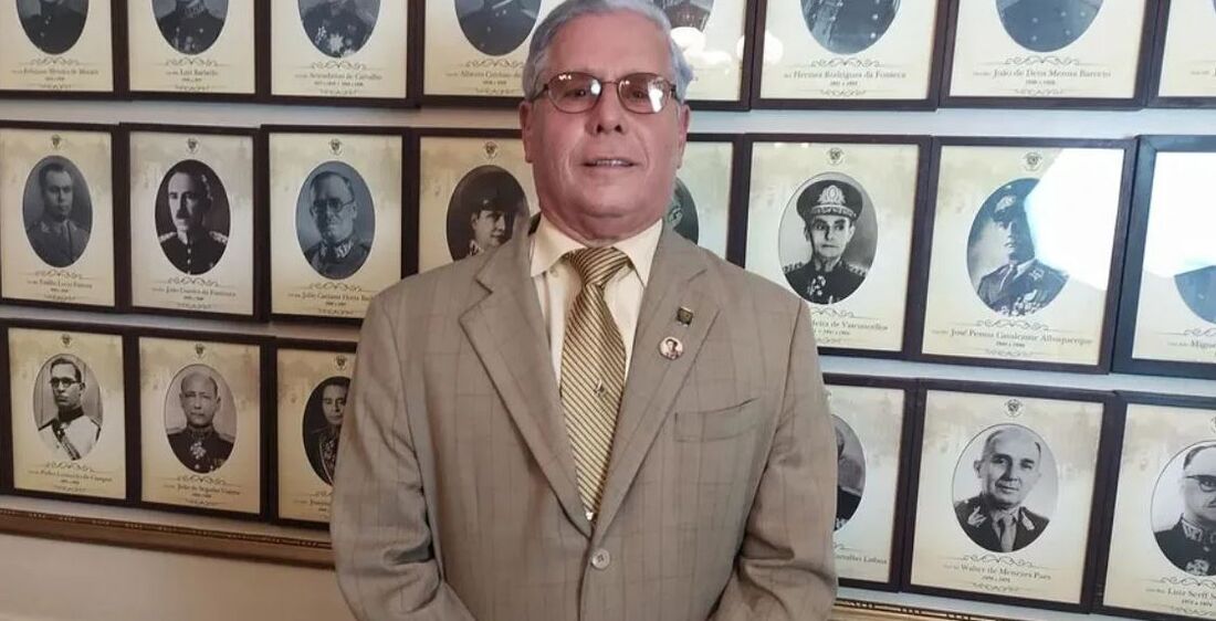 General Sérgio Tavares Carneiro, presidente do Clube Militar