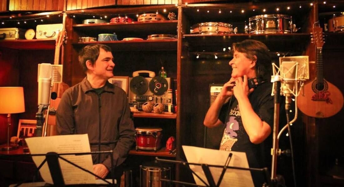 Samuel Rosa tem Lô Borges como um dos ídolos e figura importante na sua formação artística