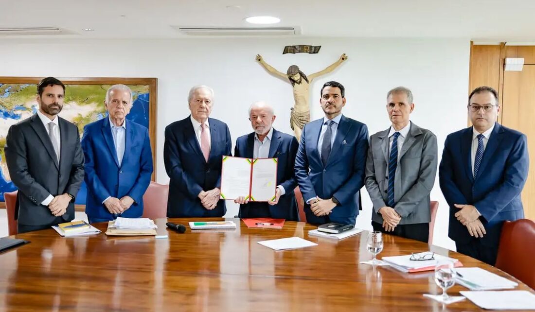 Presidente da República, Luiz Inácio Lula da Silva, durante assinatura do Projeto de Lei Antifacção, elaborado pelo Governo do Brasil, no Palácio do Planalto