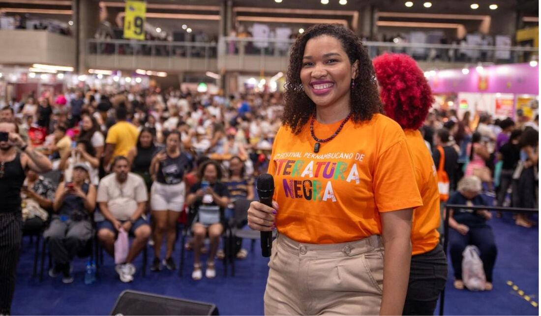 Jaqueline Fraga é a idealizadora do Festival Pernambucano de Literatura Negra