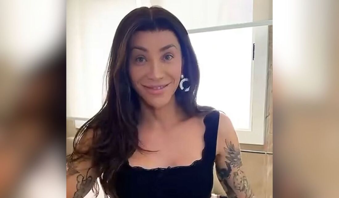 Maya Massafera após cirurgia estética para retirada de parte do maxilar