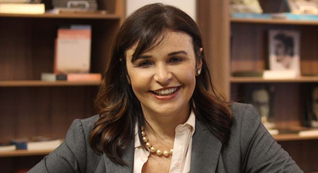 Andrea Nunes é escritora e jurista 