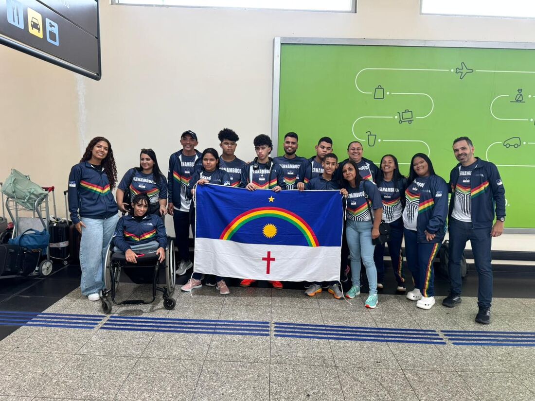 O grupo é formado por mais de 100 integrantes entre paratletas, técnicos e dirigentes