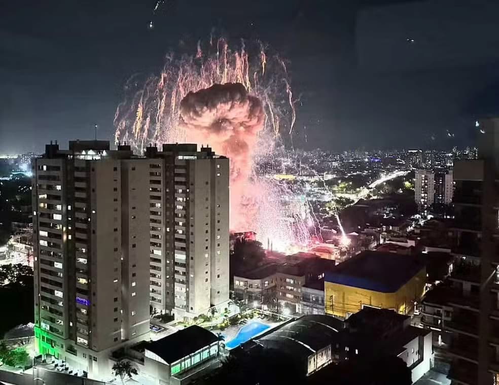 Explosão teria acontecido onde supostamente funciona de depósito clandestino de fogos de artifício