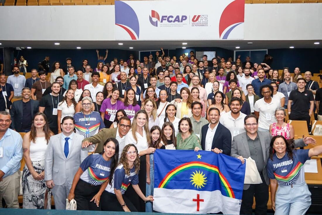 Evento sobre gestão do esporte movimenta auditório da Faculdade de Ciências da Administração de Pernambuco (FCAP)