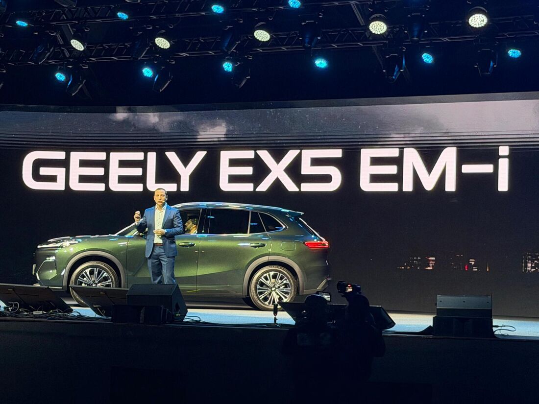 Geely revelou o EX5 EM-i no Salão do Automóvel