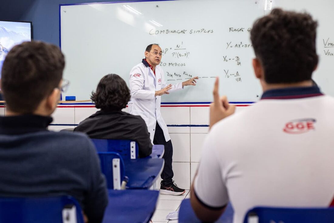 Segundo dia do Enem 2025 acontece neste domingo (16)