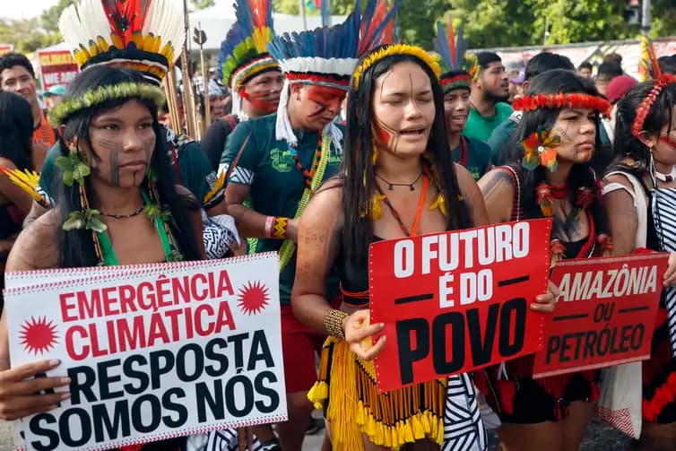 COP30: "Manifestações não deixam diplomatas esquecerem por que estão aqui"