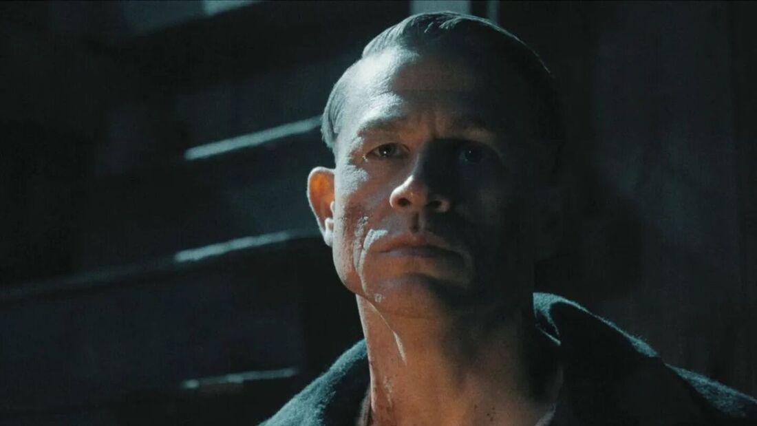 Charlie Hunnam, de "Sons Of Anarchy", protagoniza nova série de Ryan Murphy