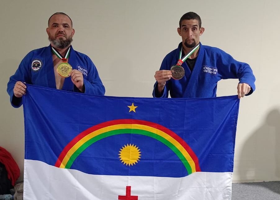 Os atletas treinam no Centro de Treinamento instalado no Compaz Leda Alves