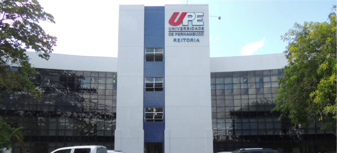 Os profissionais devem ter curso técnico na área