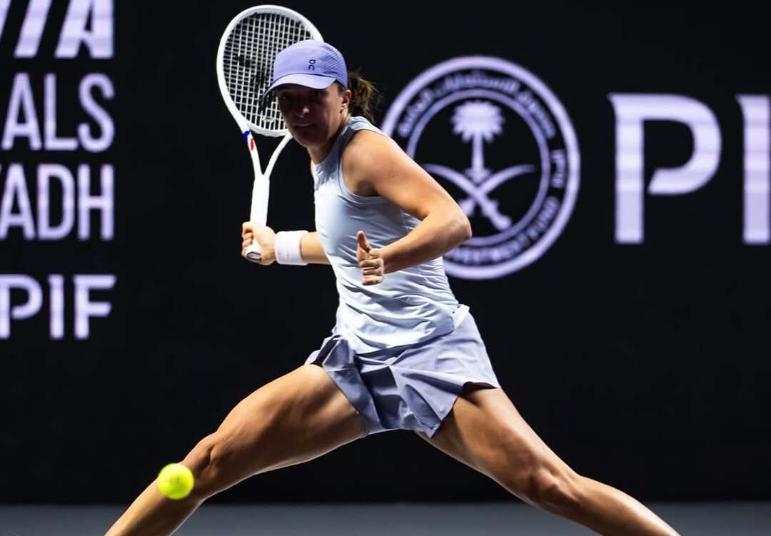 Assim como já ocorrera em 2024, Iga Swiatek caiu na fase de classificação