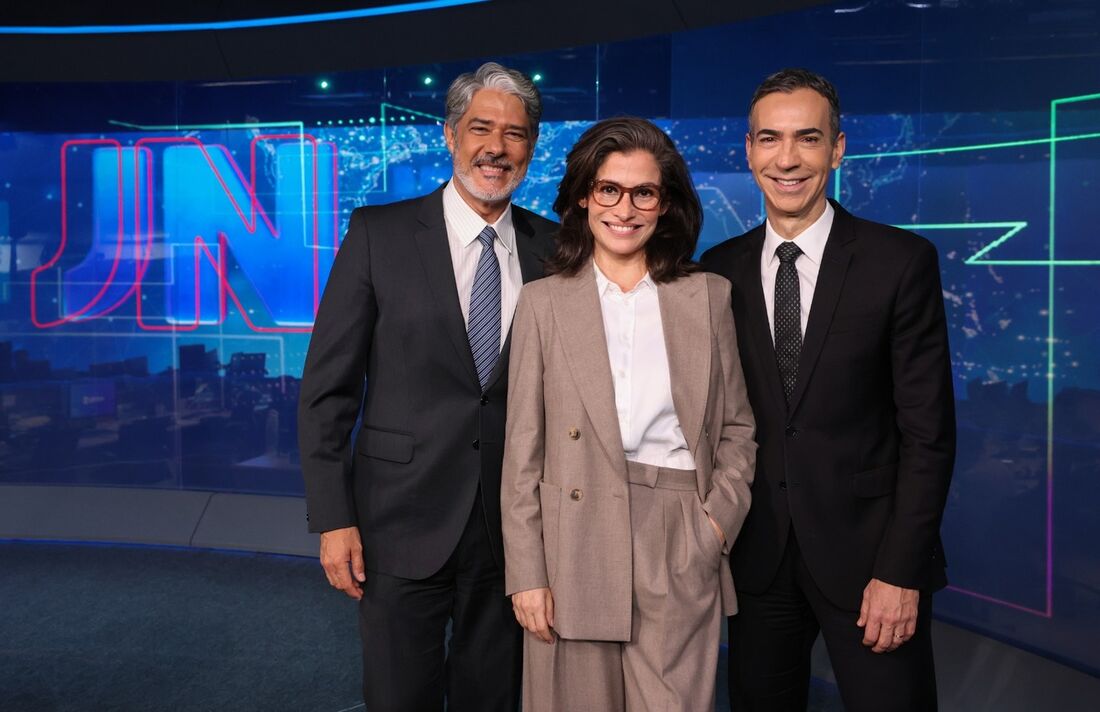 William Bonner deixa o Jornal Nacional, que passa a ser apresentado por Renata Vasconcellos e César Tralli