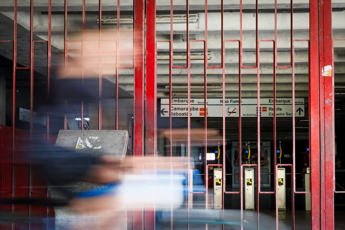 Paralisação do metrô. Estação Joana Bezerra