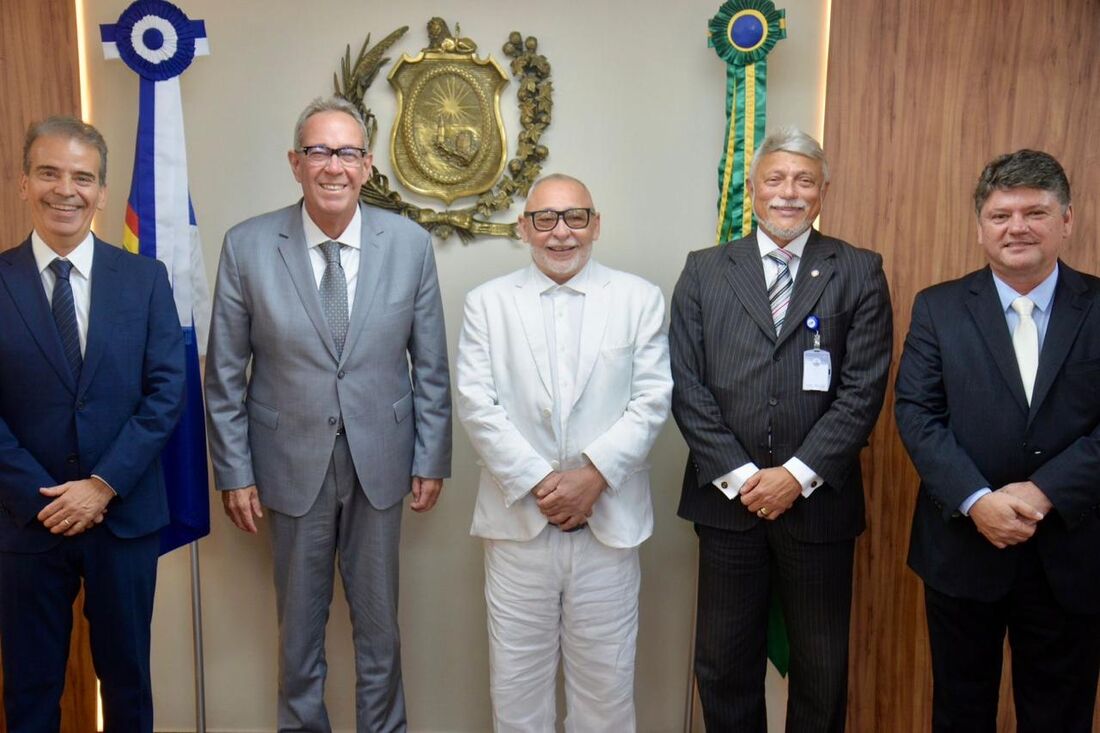 Alepe e FAV promovem a saúde ocular em Pernambuco, através de parceria no projeto Alepe Cuida