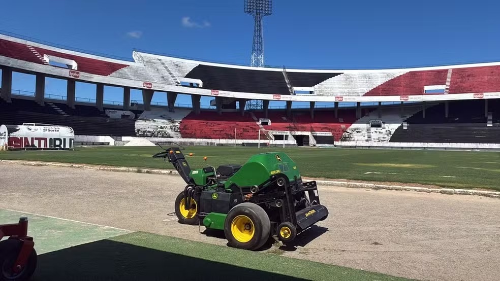 Gramado do Arruda passa por melhorias