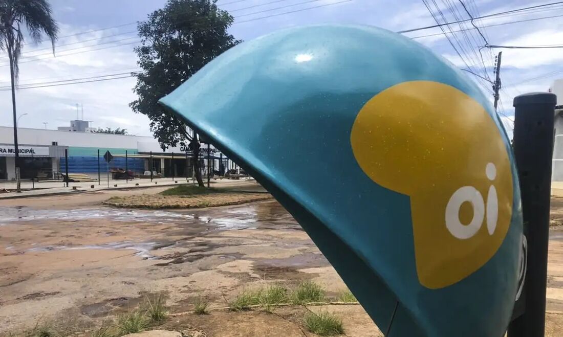 Orelhão da Oi: empresa de telefonia teve falência decretada