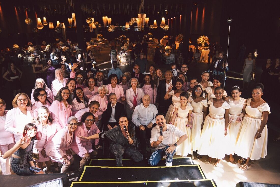 Todos os debutantes estão em tratamento contra o câncer