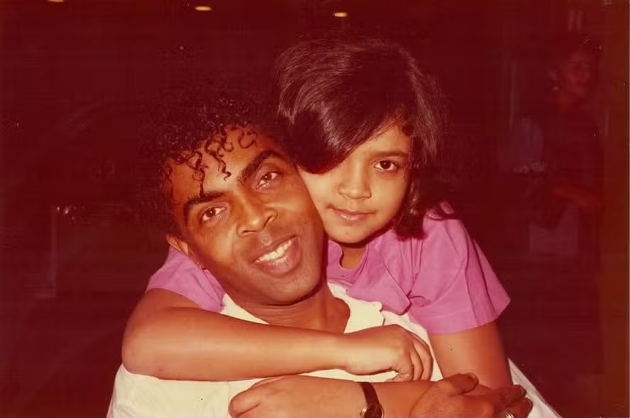 Gilberto Gil com a filha Preta Gil ainda criança