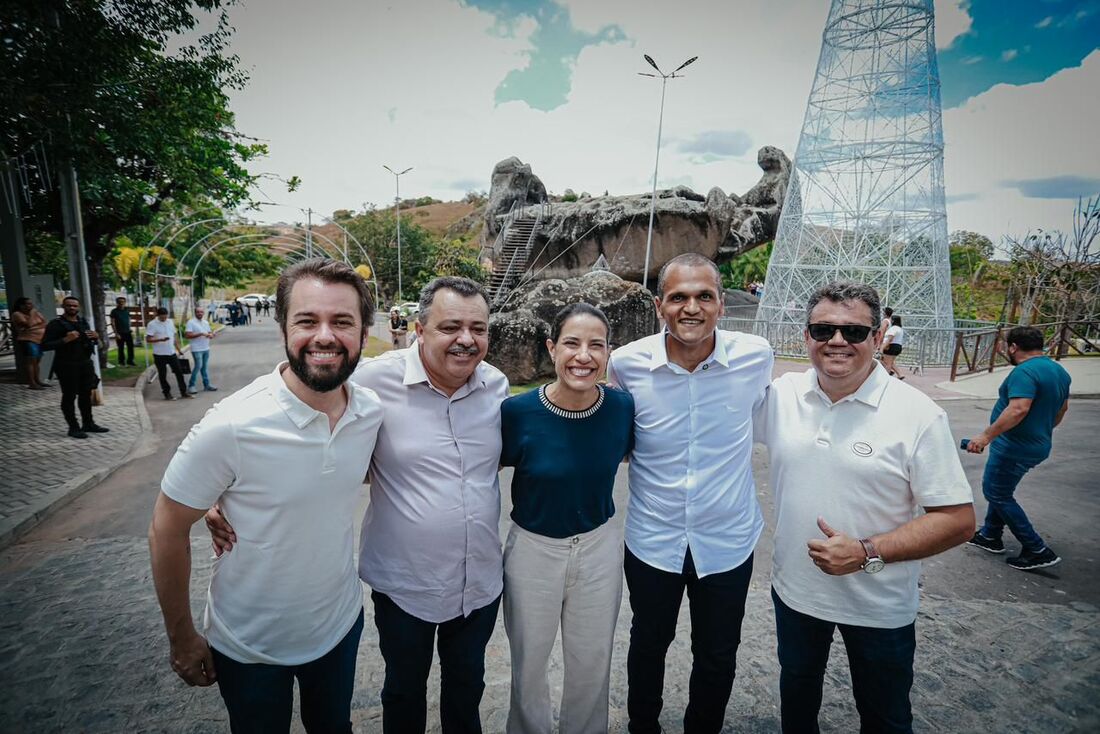 Em Bom Jardim, Raquel Lyra autoriza início das obras da PE-088 e anuncia construção de duas escolas