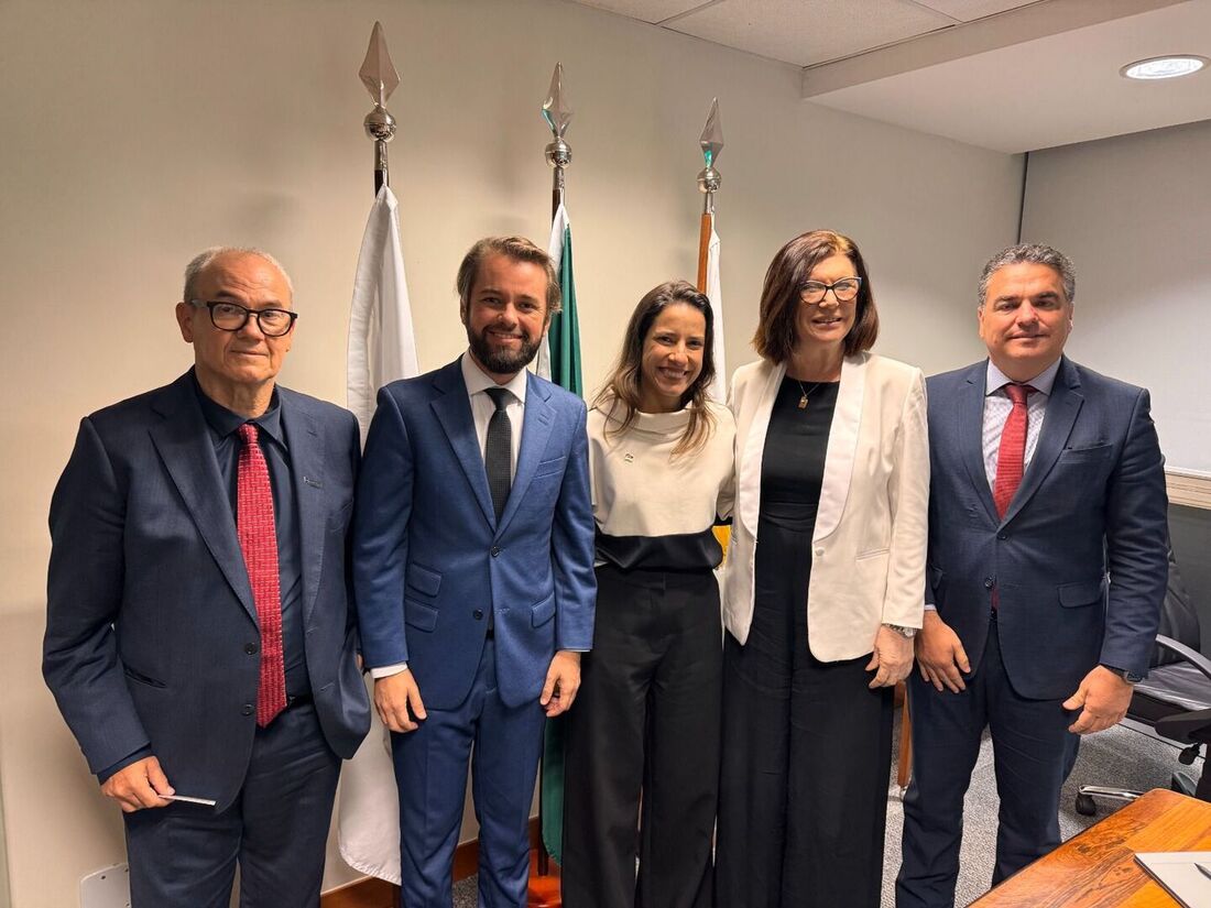 Em Brasília, governadora Raquel Lyra dialoga com ministros de Estado