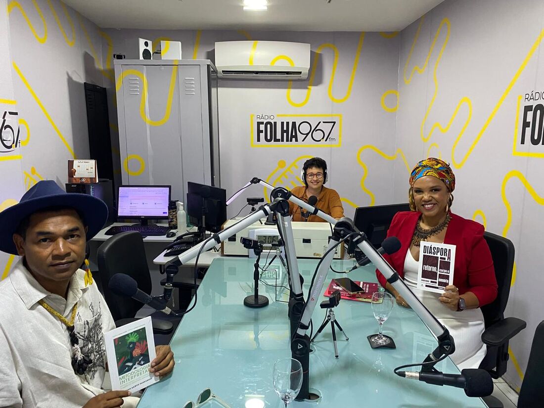 Escritora, poetisa e procuradora federal Chiara Ramos  e Gean Ramos Pankararu, músico, poeta e idealizador da Mostra Pankararu de Música