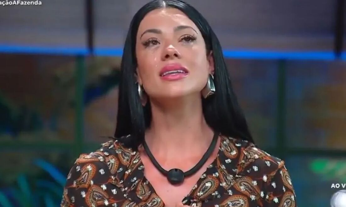 Rayane Figliuzzi é eliminada e está fora do top 10 de 'A Fazenda 17'