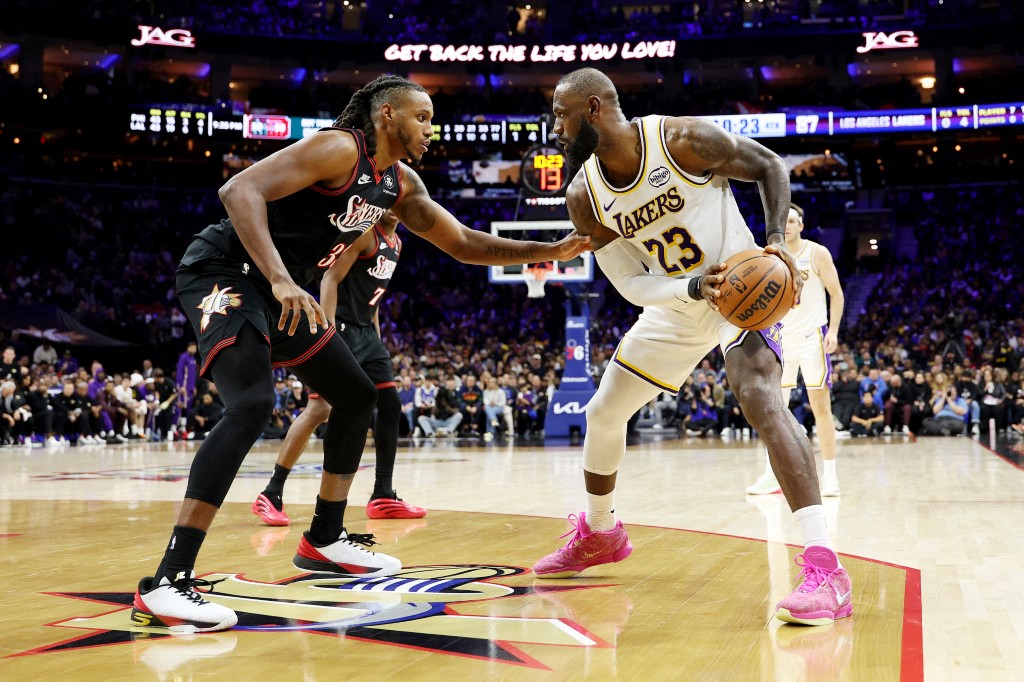 Lebron James decide mais uma partida na NBA 