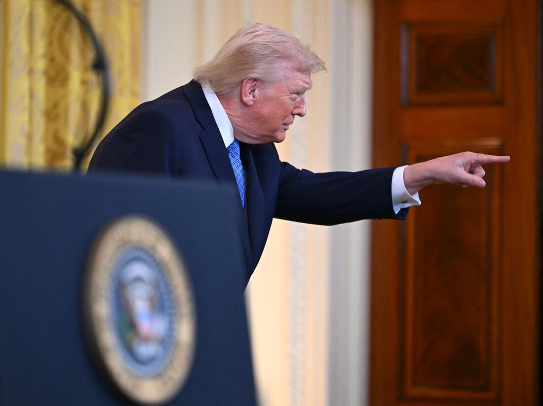 Donald Trump classificou o governo de Nicolás Maduro como organização terrorista