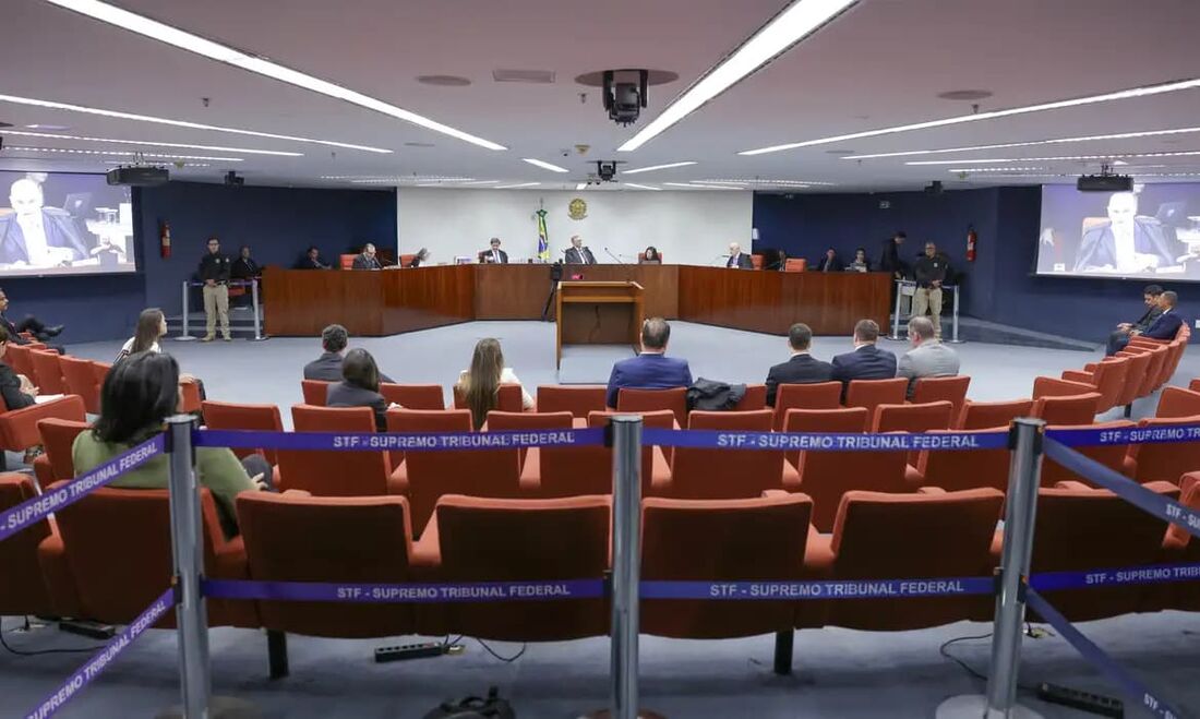 STF tem maioria para condenar mais cinco réus da trama golpista