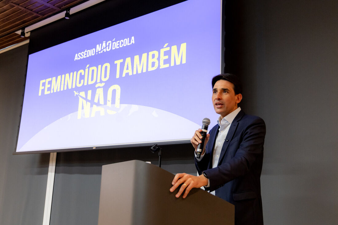 Ministro Silvio Costa Filho lança campanha em Congonhas