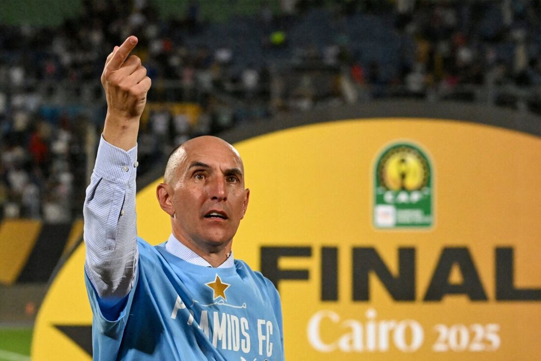 Krunoslav Jurcic é o atual treinador principal do clube egípcio Pyramids FC