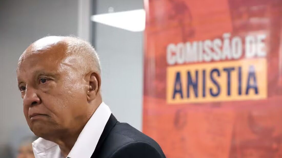 O ex-atacante Reinaldo disse que também foi perseguido no âmbito esportivo