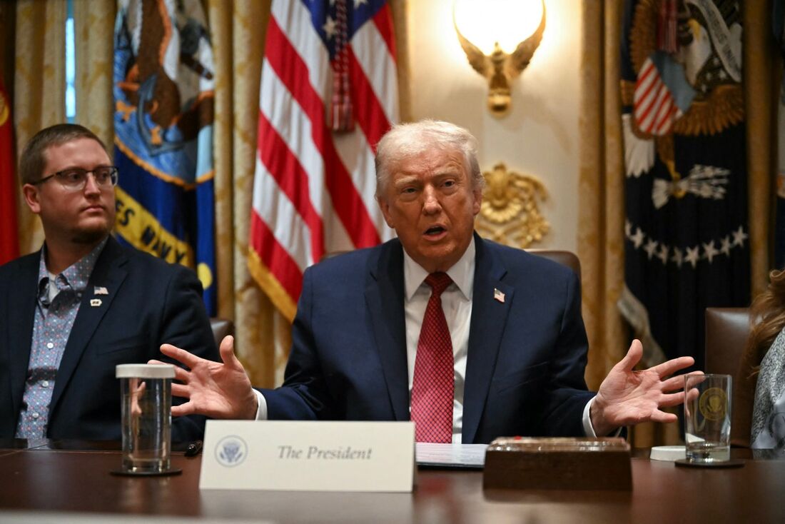 "A Europa precisa ter muito cuidado", afirmou Trump sobre migração em massa ao Velho Continente