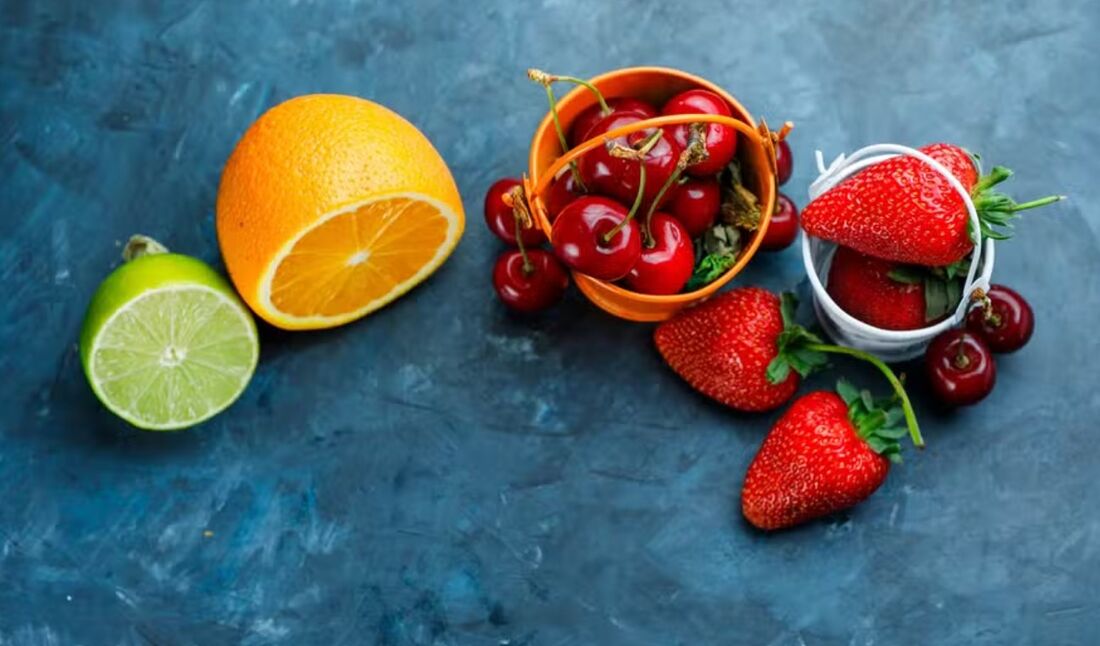 Frutas vermelhas e frutas cítricas ajudam a melhorar a imunidade